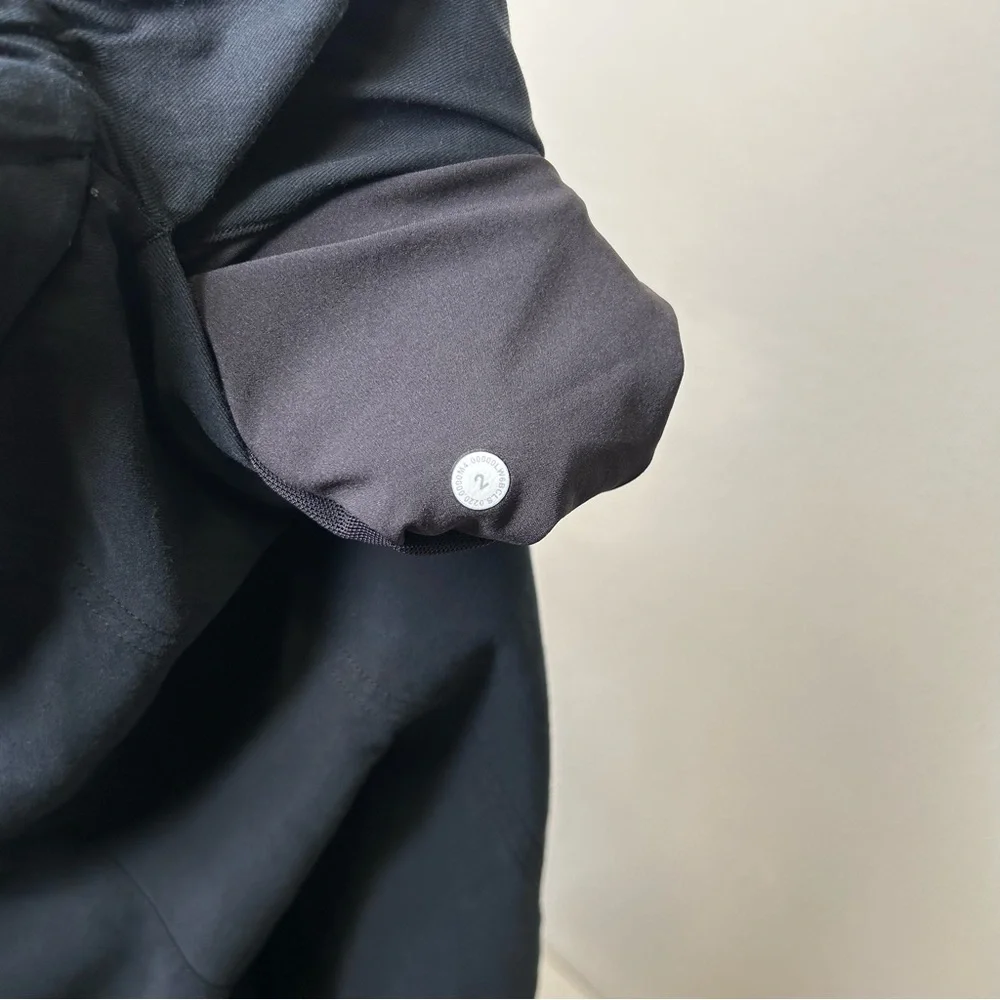 Lululemon‎ Metropolis Maven High Rise Crop Wide Leg Black Size 2